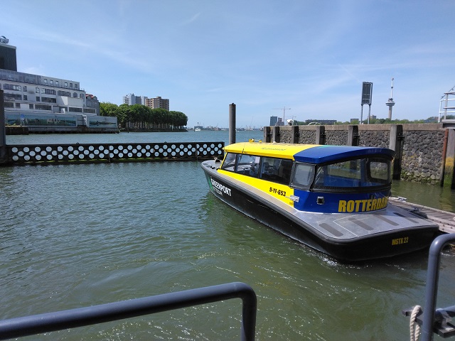 水上タクシー